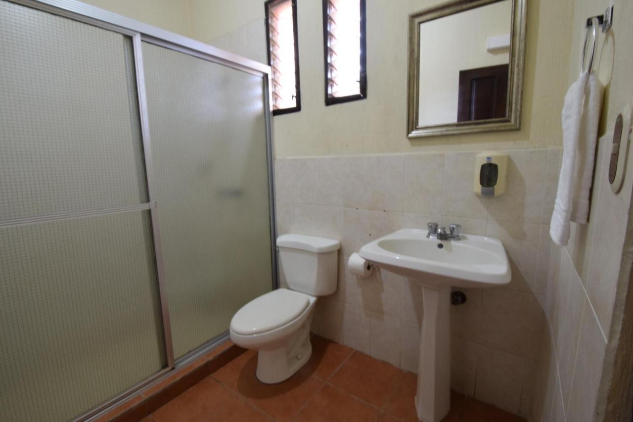 Zafra Hotel Retalhuleu Extérieur photo